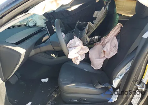 2024 Tesla Model 3 z USA, uszkodzony, nr VIN 5YJ3E1EB3RF717165